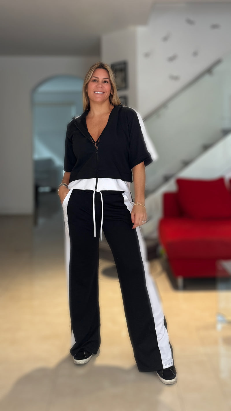Black Wings Helga Cozy Set
